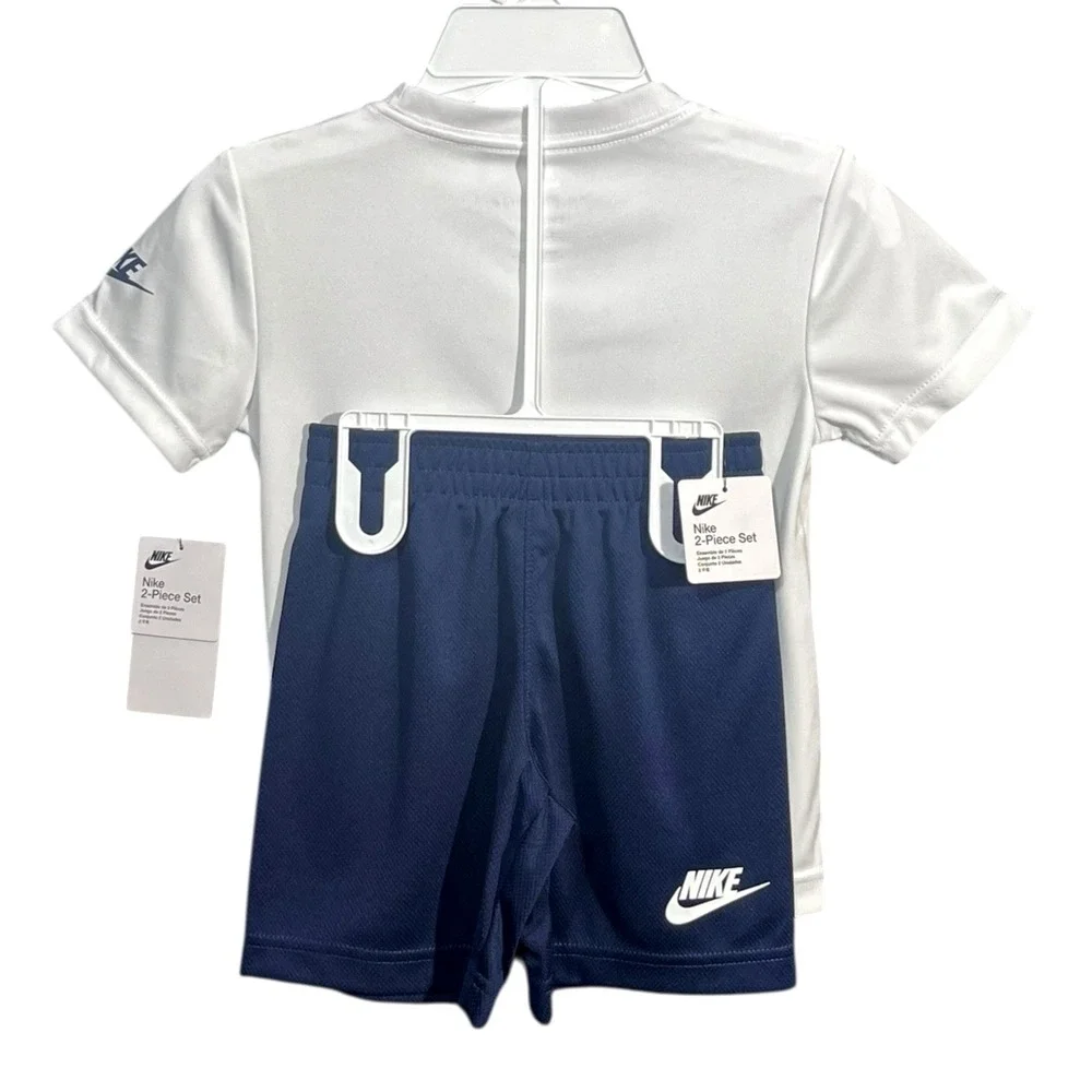 Nike Boys Dri-FIT Athletic T-Shirt & Shorts Outfit Set Size 4 Navy Blue White - Picture 3 of 8